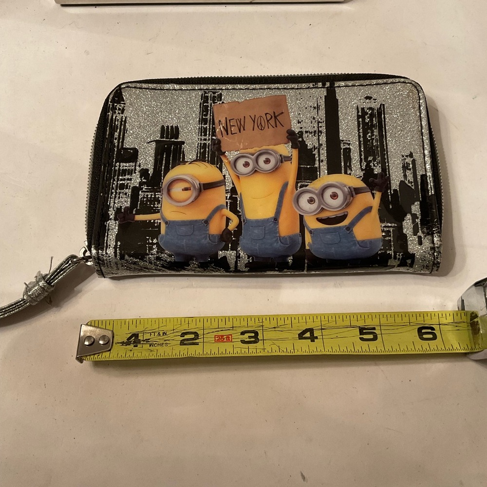 Minions small wallet